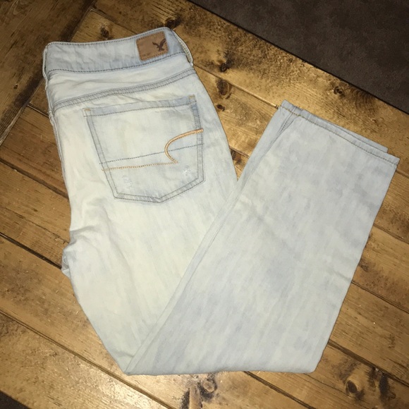 American Eagle Outfitters Denim - American Eagle Outfitters Boy Crop Jeans Acid Wash